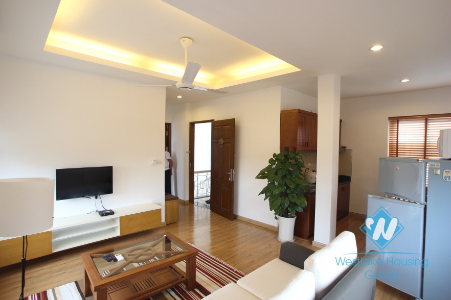 Nice one bedroom serviced apartment for rent in Linh Lang street, Ba Dinh, Hanoi